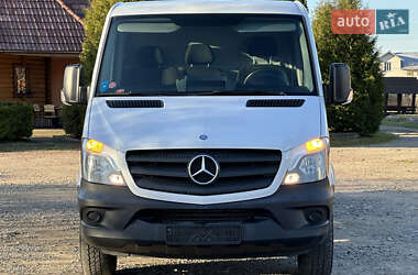 Автовоз Mercedes-Benz Sprinter 2015 в Дрогобичі