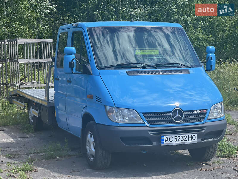 Mercedes-Benz Sprinter 2005