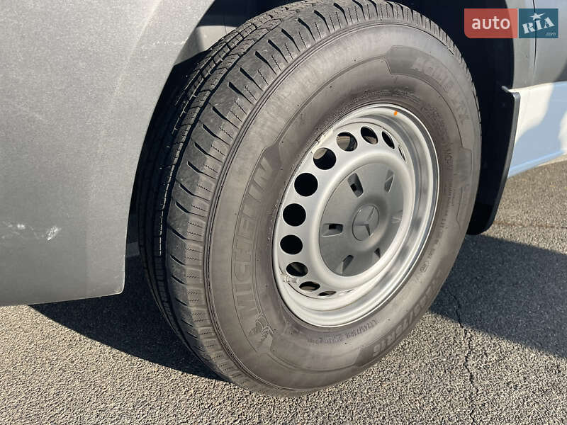 Грузовой фургон Mercedes-Benz Sprinter 2021 в Киеве фото 14 Грузовой фургон Mercedes-Benz Sprinter 2021 в Киеве