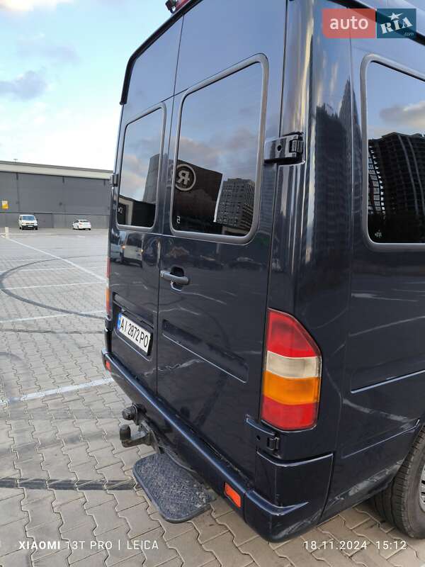 Мікроавтобус Mercedes-Benz Sprinter 2000 в Бучі