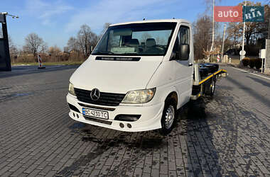 Евакуатор Mercedes-Benz Sprinter 2000 в Долині