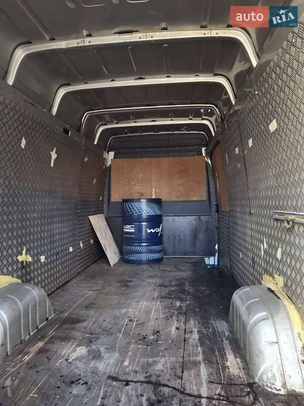 Грузовой фургон Mercedes-Benz Sprinter 2004 в Яворове