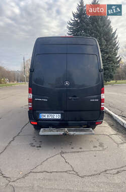 Грузовой фургон Mercedes-Benz Sprinter 2017 в Ровно