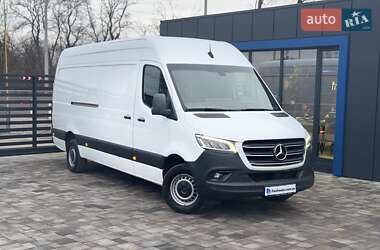 Mercedes-Benz Sprinter 2022