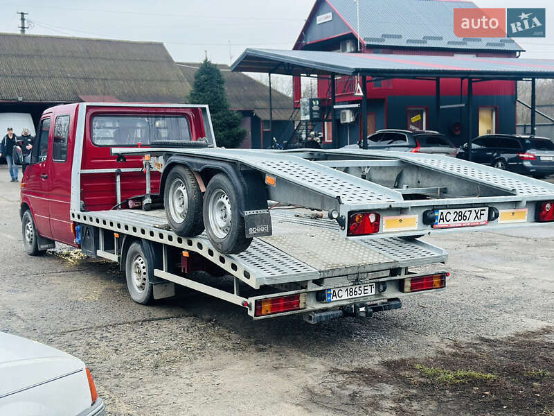 Евакуатор Mercedes-Benz Sprinter 2000 в Володимирі