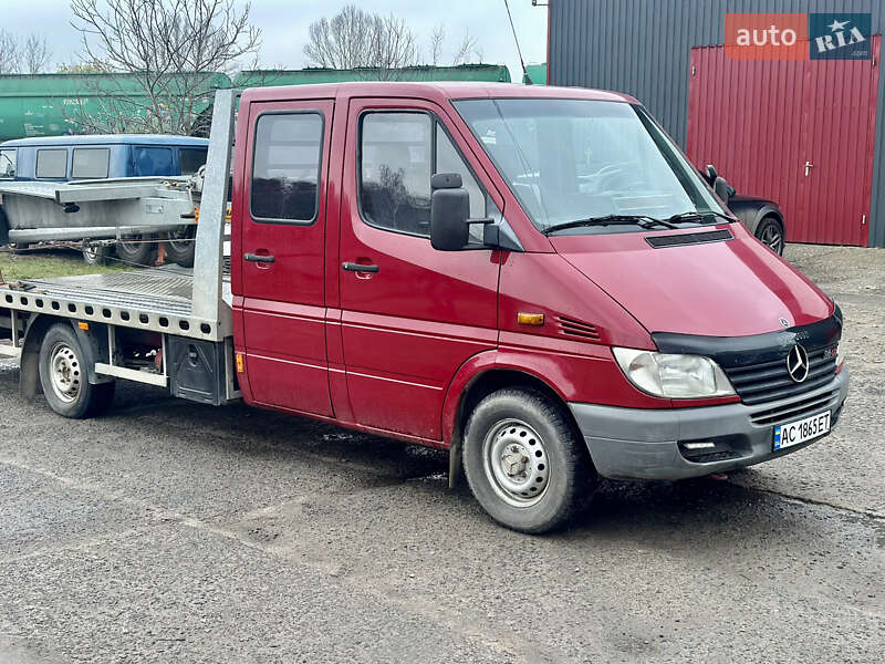 Евакуатор Mercedes-Benz Sprinter 2000 в Володимирі