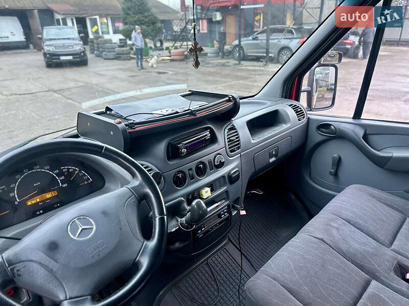 Евакуатор Mercedes-Benz Sprinter 2000 в Володимирі