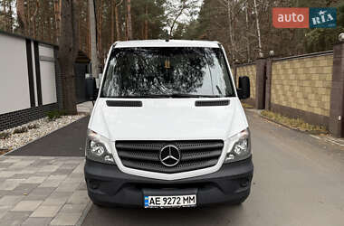Эвакуатор Mercedes-Benz Sprinter 2015 в  фото 2 Эвакуатор Mercedes-Benz Sprinter 2015 в