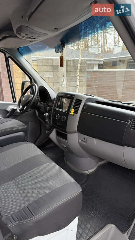 Евакуатор Mercedes-Benz Sprinter 2015 в Новомосковську