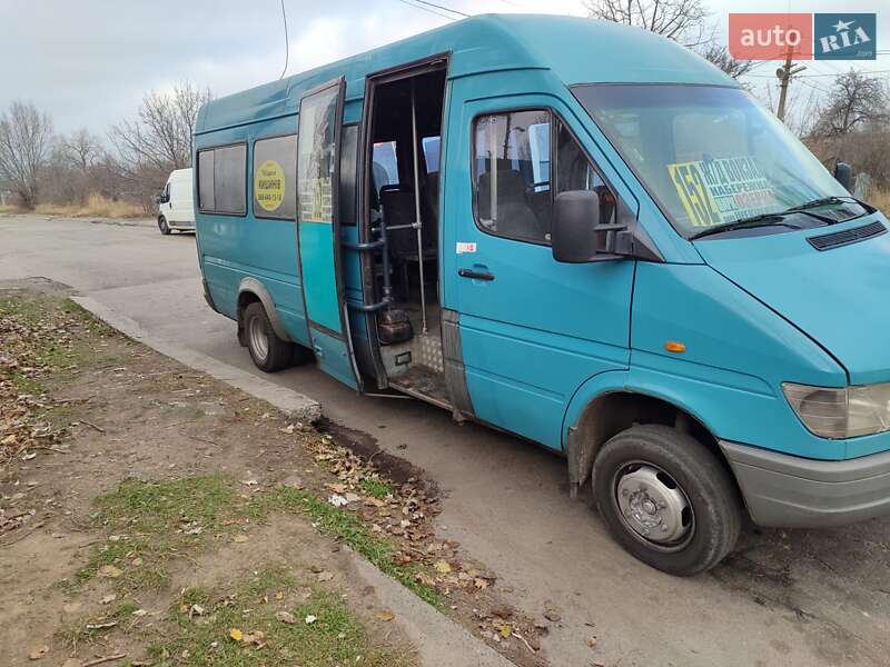 Міський автобус Mercedes-Benz Sprinter 2000 в Дніпрі фото 4 Міський автобус Mercedes-Benz Sprinter 2000 в Дніпрі