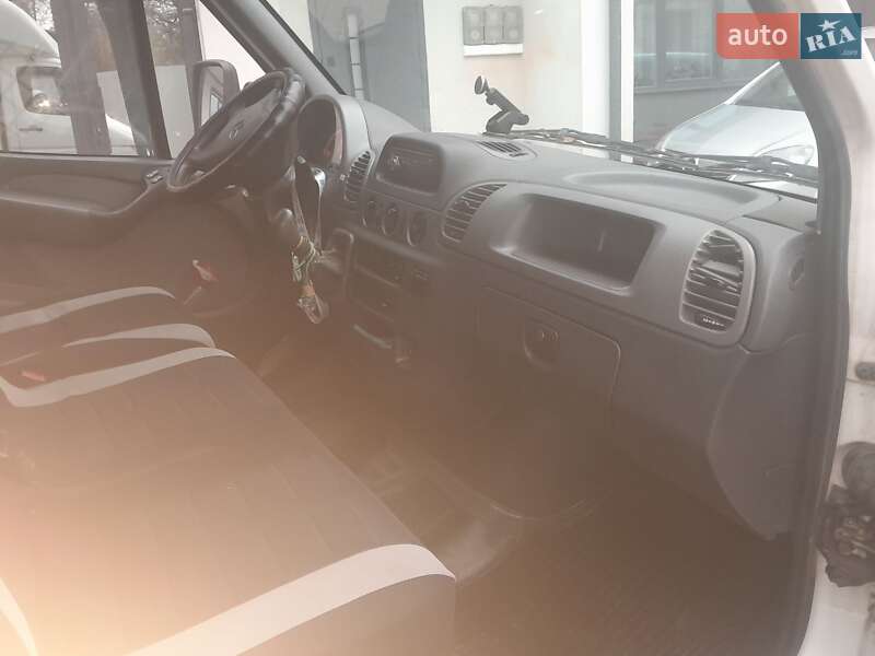 Вантажний фургон Mercedes-Benz Sprinter 2005 в Тернополі фото 17 Вантажний фургон Mercedes-Benz Sprinter 2005 в Тернополі