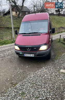 Микроавтобус Mercedes-Benz Sprinter 2005 в Рахове