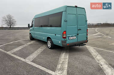 Грузопассажирский фургон Mercedes-Benz Sprinter 2002 в Виннице