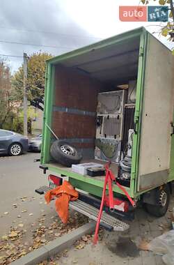 Вантажний фургон Mercedes-Benz Sprinter 2005 в 