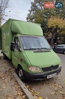 Вантажний фургон Mercedes-Benz Sprinter 2005 в 