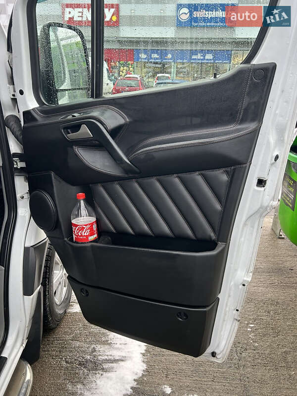 Микроавтобус Mercedes-Benz Sprinter 2017 в Долине