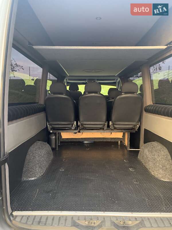 Микроавтобус Mercedes-Benz Sprinter 2010 в Черновцах
