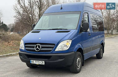 Вантажопасажирський фургон Mercedes-Benz Sprinter 2007 в Дніпрі