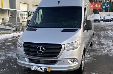 Вантажний фургон Mercedes-Benz Sprinter 2020 в Ірпені