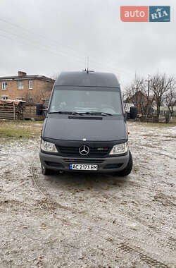 Вантажний фургон Mercedes-Benz Sprinter 2004 в Луцьку