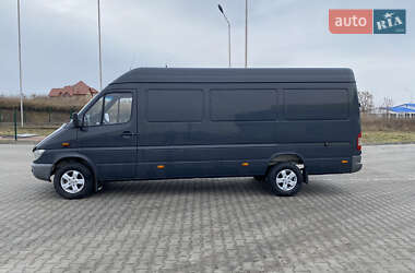 Вантажний фургон Mercedes-Benz Sprinter 2004 в Луцьку