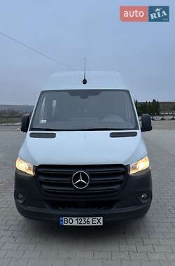 Грузопассажирский фургон Mercedes-Benz Sprinter 2018 в 