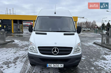 Вантажний фургон Mercedes-Benz Sprinter 2013 в Дніпрі