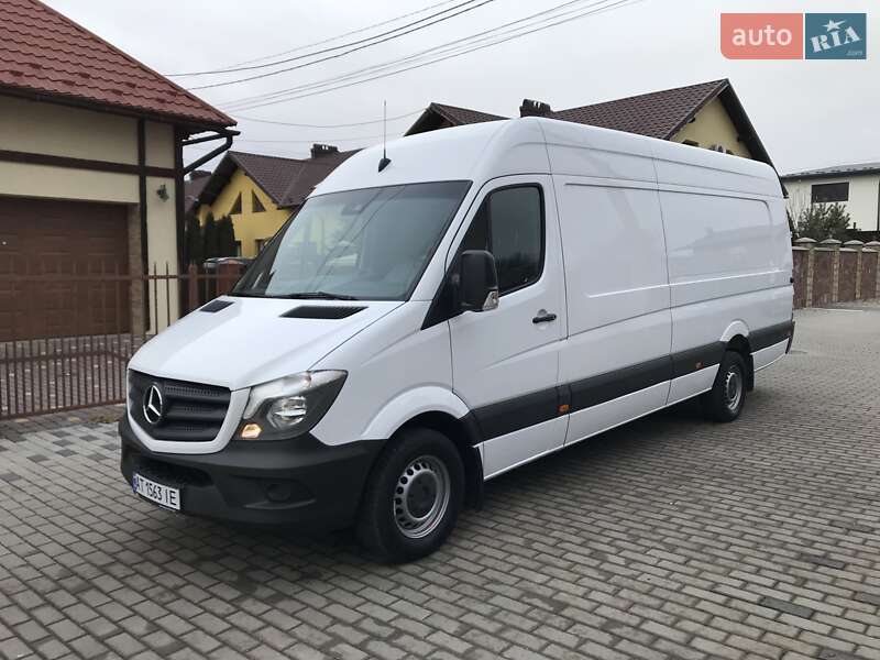 Вантажний фургон Mercedes-Benz Sprinter 2015 в Коломиї