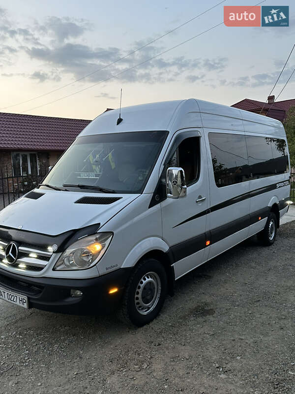 Микроавтобус Mercedes-Benz Sprinter 2007 в Калуше