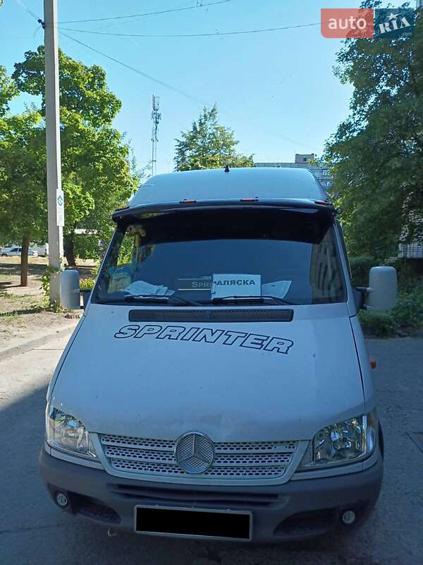 Мікроавтобус Mercedes-Benz Sprinter 2005 в Дніпрі