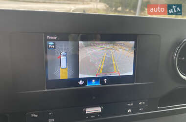 Грузовой фургон Mercedes-Benz Sprinter 2020 в 