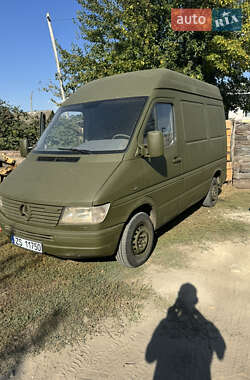 Вантажний фургон Mercedes-Benz Sprinter 1998 в Києві