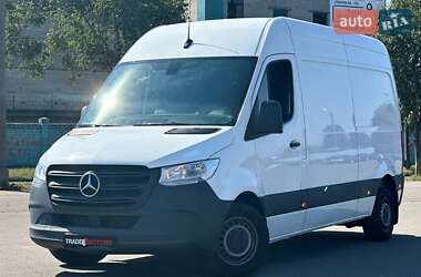 Вантажний фургон Mercedes-Benz Sprinter 2020 в Києві