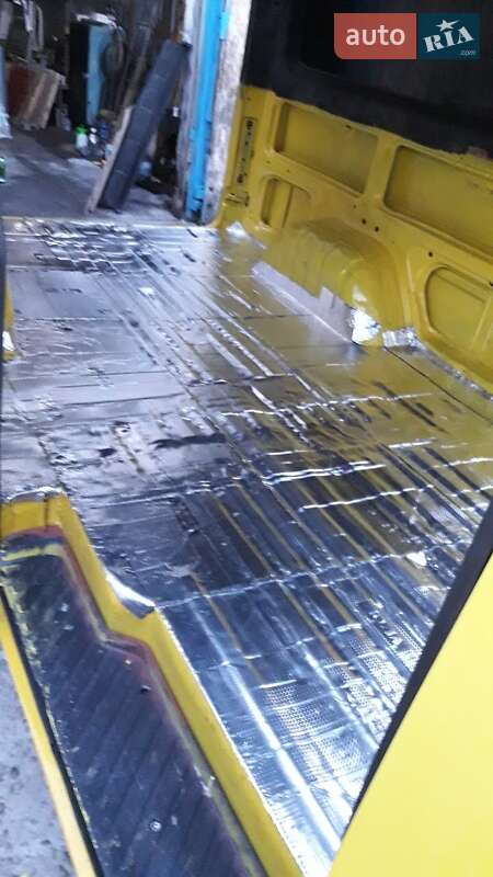 Микроавтобус Mercedes-Benz Sprinter 1999 в Синельниково фото 29 Микроавтобус Mercedes-Benz Sprinter 1999 в Синельниково