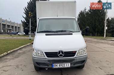 Вантажний фургон Mercedes-Benz Sprinter 2004 в Рівному