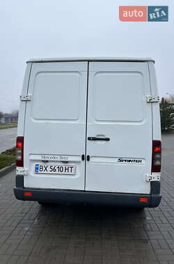 Грузовой фургон Mercedes-Benz Sprinter 2001 в 