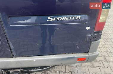 Микроавтобус Mercedes-Benz Sprinter 2004 в 
