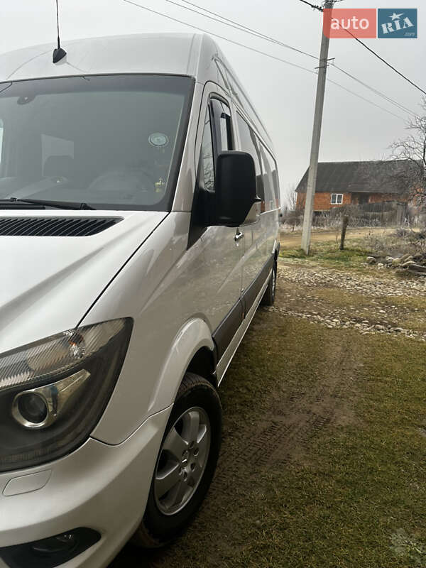 Микроавтобус Mercedes-Benz Sprinter 2016 в Хусте