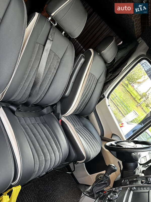 Микроавтобус Mercedes-Benz Sprinter 2016 в Хусте