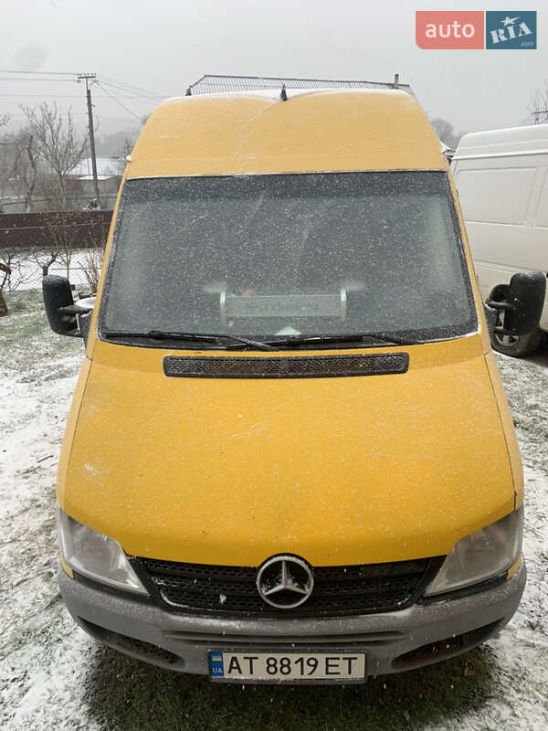 Мікроавтобус Mercedes-Benz Sprinter 2000 в Коломиї