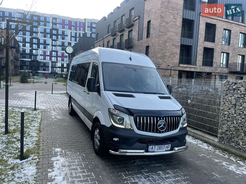 Мікроавтобус Mercedes-Benz Sprinter 2017 в Івано-Франківську