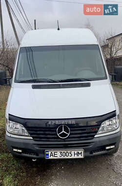 Вантажний фургон Mercedes-Benz Sprinter 2001 в Дніпрі