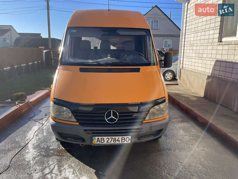 Грузовой фургон Mercedes-Benz Sprinter 2002 в Бершади