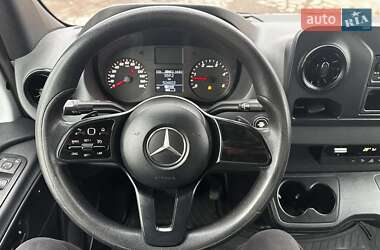Грузовой фургон Mercedes-Benz Sprinter 2018 в 