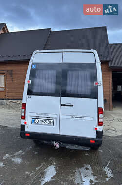 Микроавтобус Mercedes-Benz Sprinter 1998 в Косове