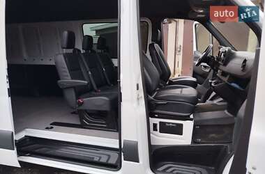 Грузопассажирский фургон Mercedes-Benz Sprinter 2021 в 