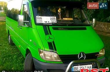 Городской автобус Mercedes-Benz Sprinter 2000 в 
