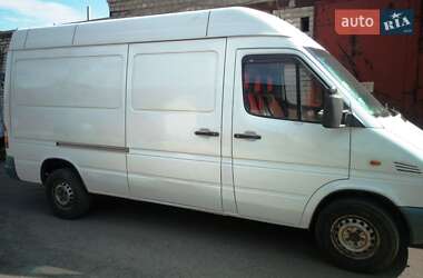 Грузовой фургон Mercedes-Benz Sprinter 2001 в Львове