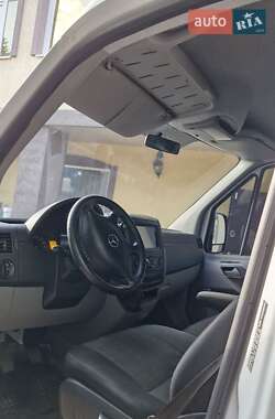 Грузовой фургон Mercedes-Benz Sprinter 2016 в 