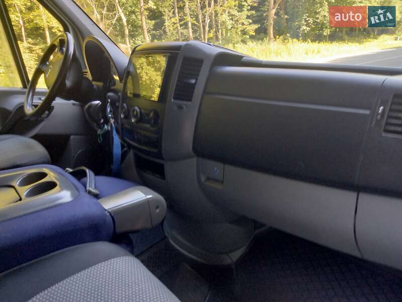 Мікроавтобус Mercedes-Benz Sprinter 2010 в Кременці